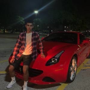 Meet your Posher, Axel